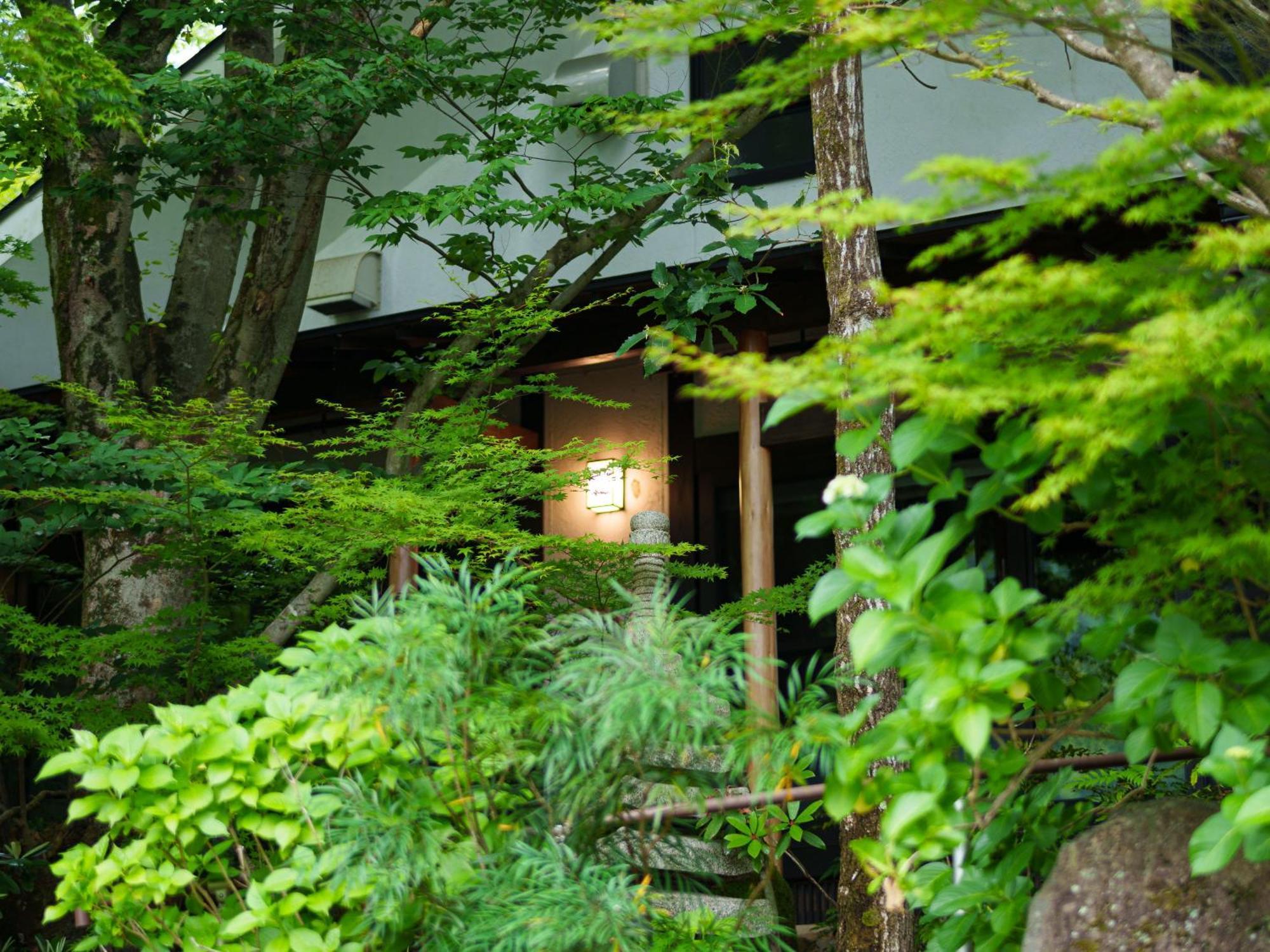 Yufuin Rakuyu Hotel Exterior foto