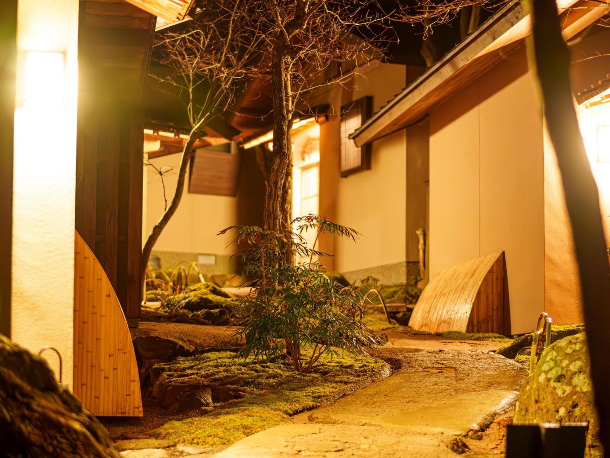 Yufuin Rakuyu Hotel Exterior foto