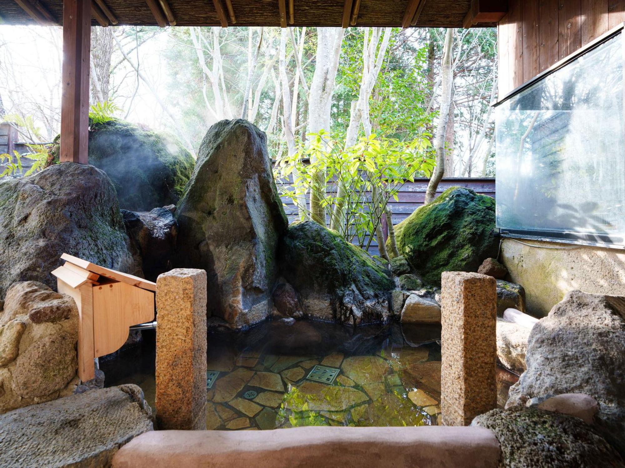 Yufuin Rakuyu Hotel Exterior foto