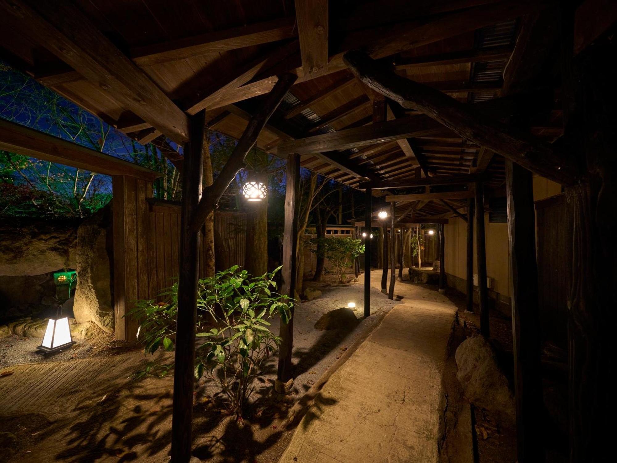 Yufuin Rakuyu Hotel Exterior foto