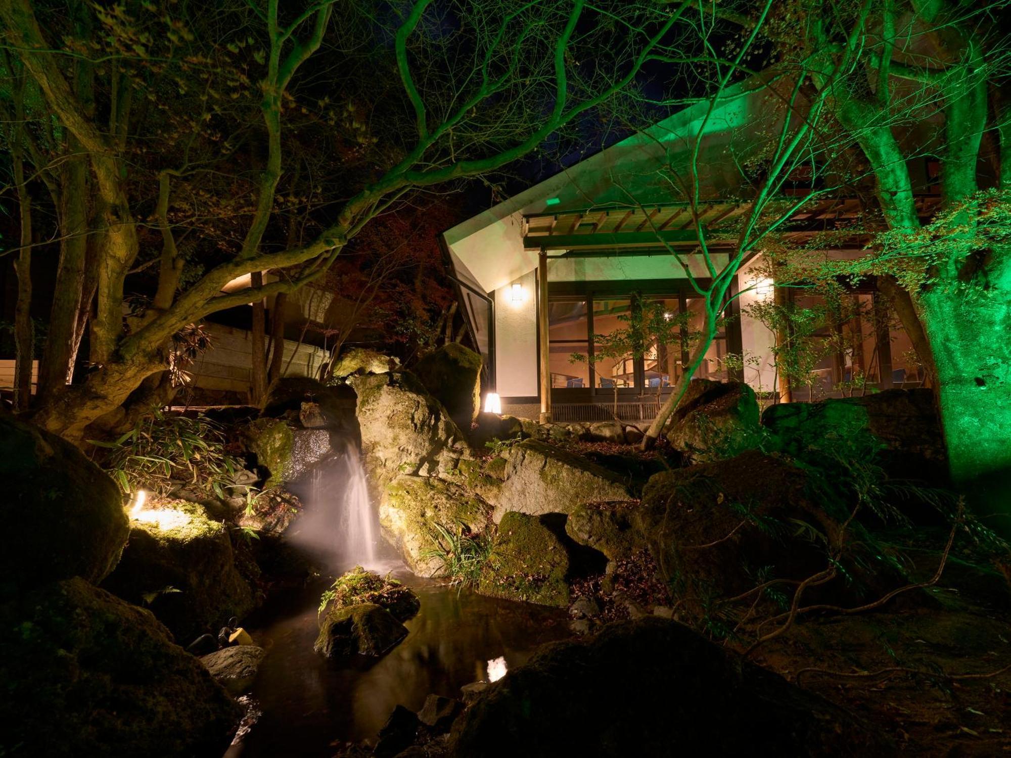 Yufuin Rakuyu Hotel Exterior foto