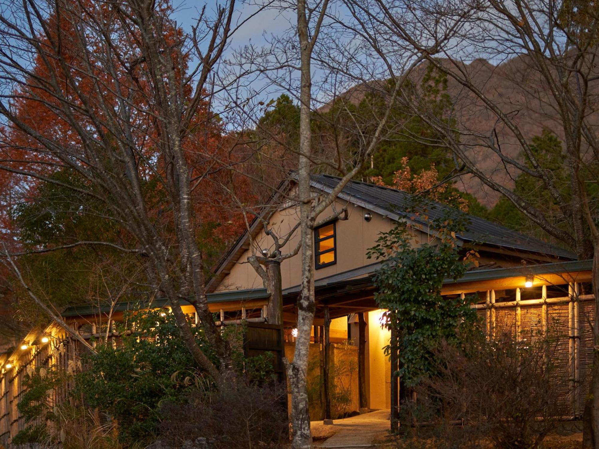 Yufuin Rakuyu Hotel Exterior foto